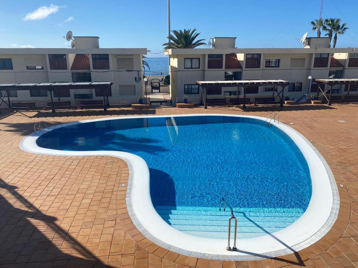 En Playa Las Vistas. Veramar. Free Parking, Pool! Лос Кристианос Экстерьер фото