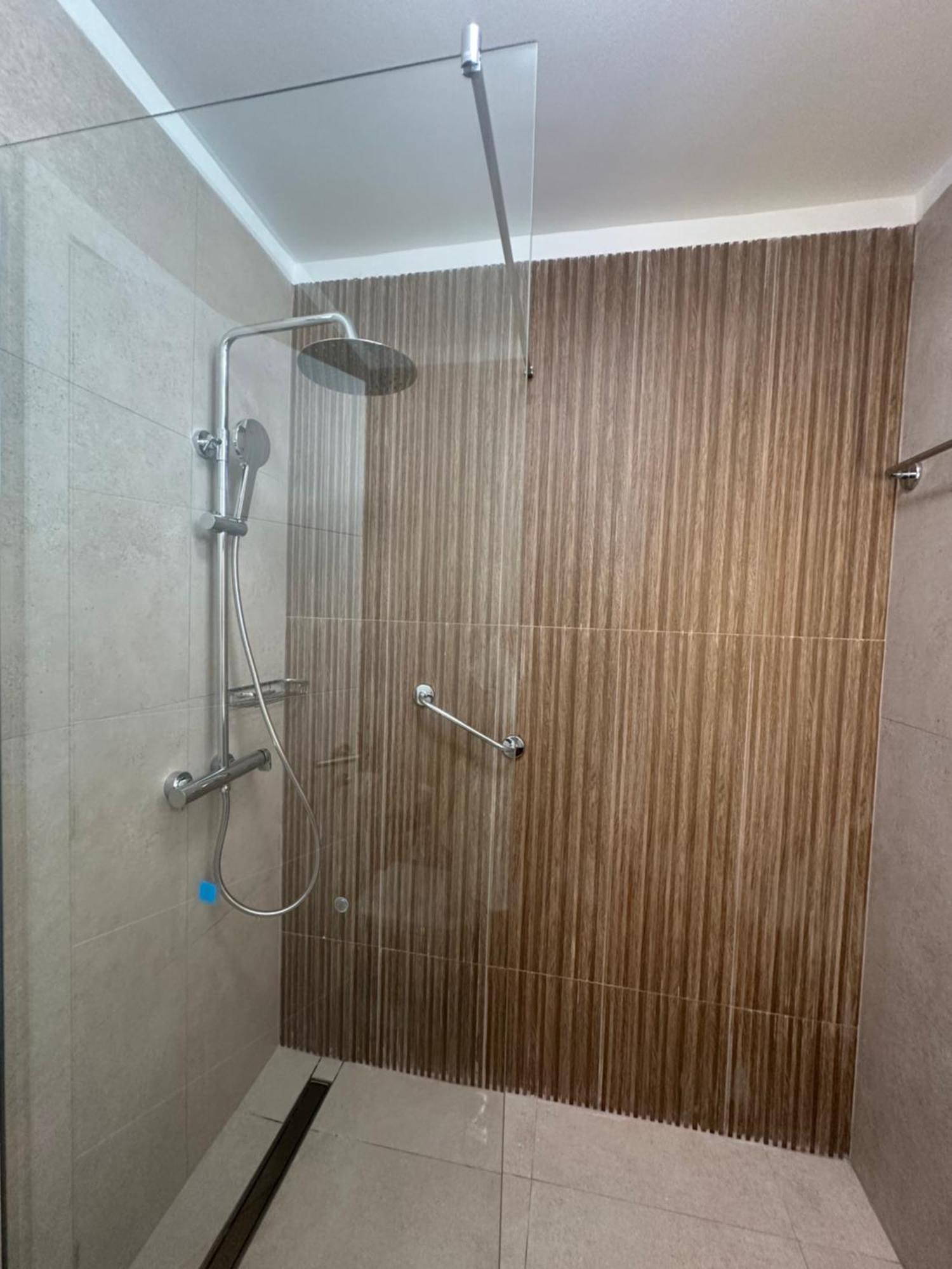 En Playa Las Vistas. Veramar. Free Parking, Pool! Лос Кристианос Экстерьер фото